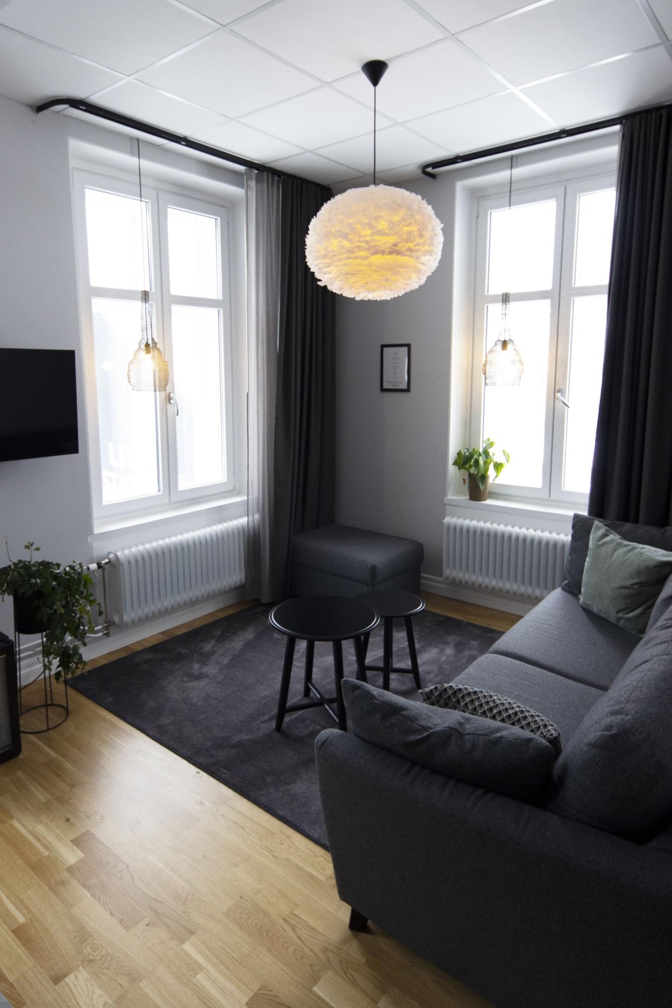 Livin Station Hotel Örebro Extérieur photo