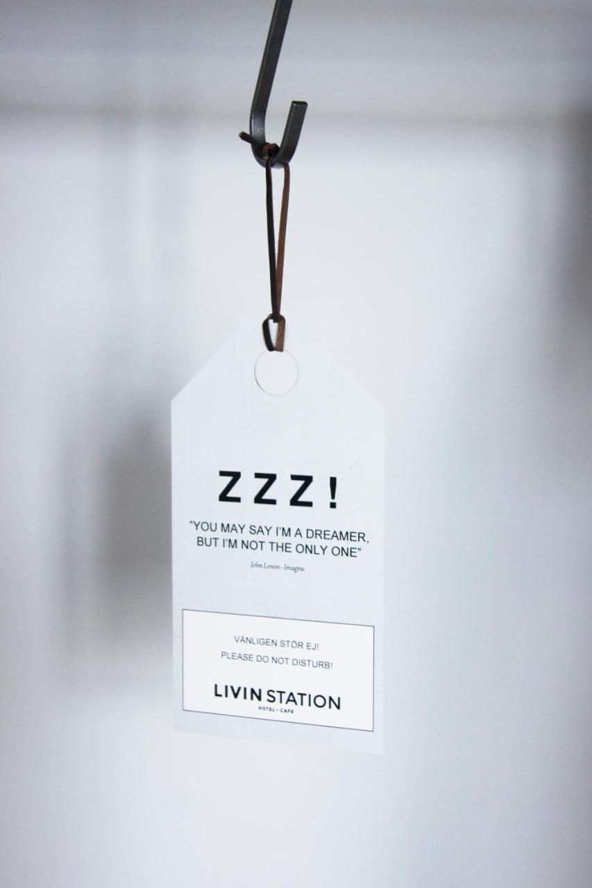 Livin Station Hotel Örebro Extérieur photo