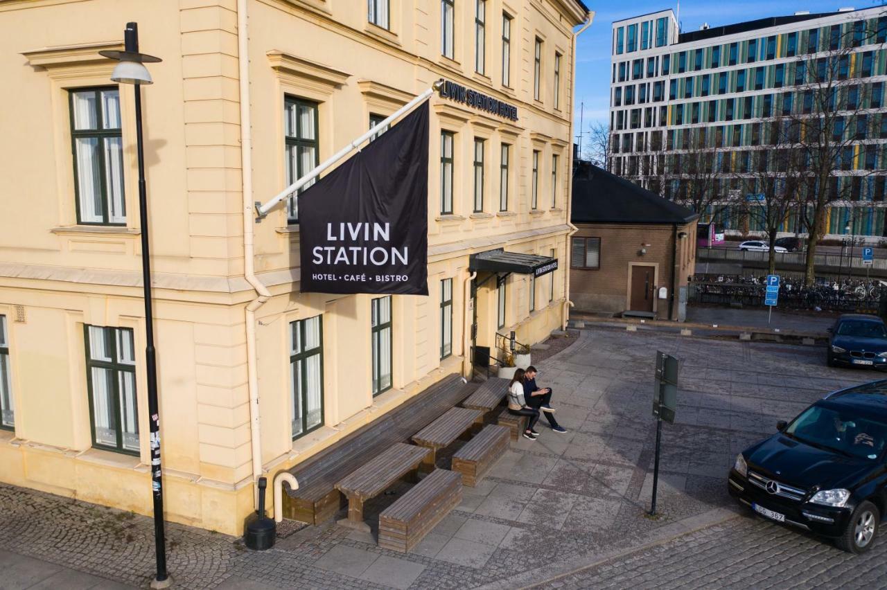 Livin Station Hotel Örebro Extérieur photo